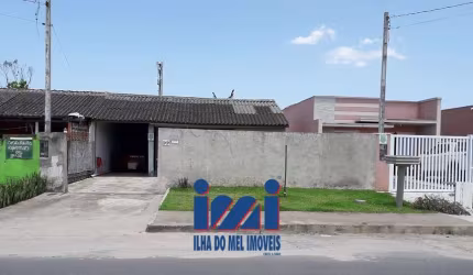Casa no bairro Brejatuba em Guaratuba