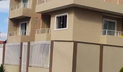 Triplex a Venda em São José dos Pinhas
