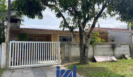 Residência com 3 dormitórios em Guaratuba