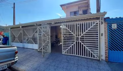 Casa com 5 dormitórios à venda, 200 m² por R$ 800.000,00 - Centro - Itupeva/SP
