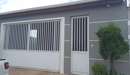 Casa com 2 dormitórios à venda, 230 m² por R$ 695.000,00 - Residencial Caroline - Elias Fausto/SP