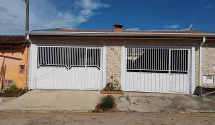 Casa com 3 dormitórios à venda, 250 m² por R$ 690.000,00 - Recanto Feliz - Elias Fausto/SP