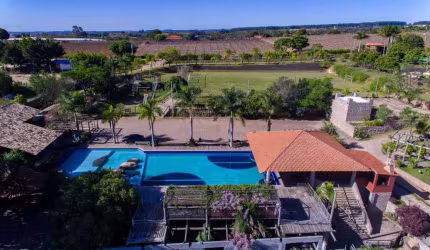 Sítio com 3 dormitórios à venda, 43000 m² por R$ 5.400.000,00 - Videiras - Indaiatuba/SP