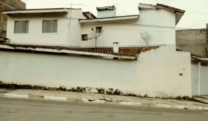 Sobrado com 2 dormitórios à venda, 89 m² por R$ 450.000,00 - Monte Serrat - Itupeva/SP
