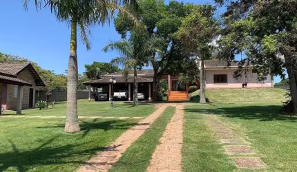 Chácara com 4 dormitórios à venda, 5000 m² por R$ 3.300.000,00 - Bom Jardim - Jundiaí/SP