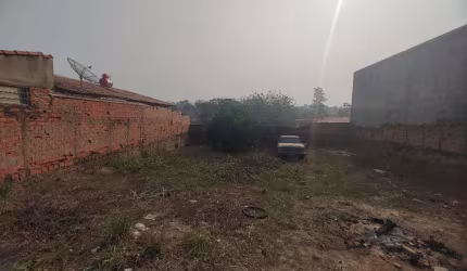 Terreno à venda, 125 m² por R$ 94.900,00 - Parque Balneário Carimã - Elias Fausto/SP