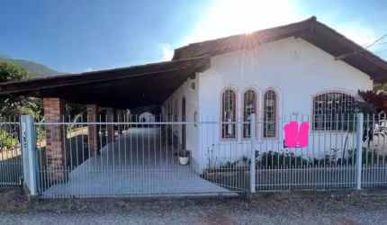 Imperdível , casa sozinha no terreno