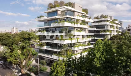 Apartamento maravilhoso de 3 suítes e 3 vagas no Batel - Revenda exclusiva do Hanami!