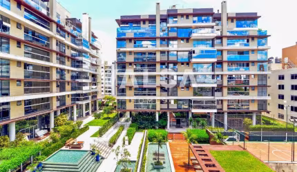 Apartamento com 132 m², 3 quartos e 3 vagas à venda no Água Verde.