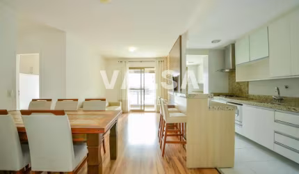 Excelente apartamento mobiliado de 2 quartos em condomínio clube no melhor do Champagnat!