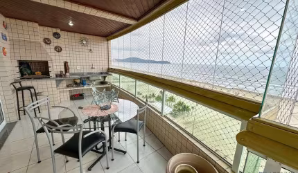 Apartamento 03 dormitórios - Frente Mar - Mobiliado - Bairro: Aviação