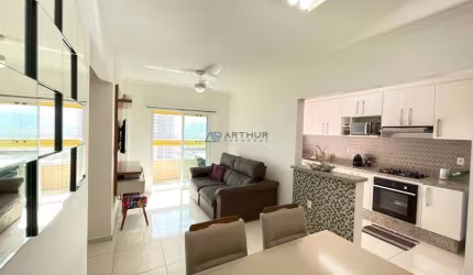 Apartamento à venda em Praia Grande frente mar com 1 dormitório e 1 vaga