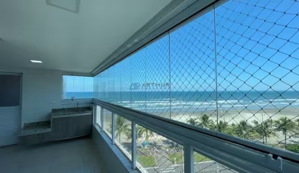 Apartamento  à Venda em Praia Grande com 2 quartos, 2 banheiros, 1 vaga e  79m²