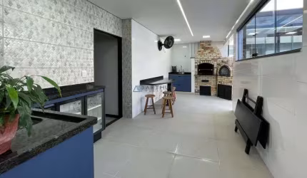 Cobertura  à Venda em Praia Grande com 4 quartos, 3 banheiros, 3 vagas e 300m²