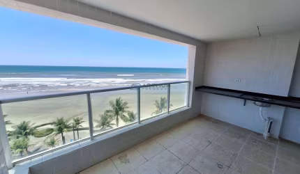 Apartamento à venda com 2 dormitórios, Frente Mar em Mongaguá
