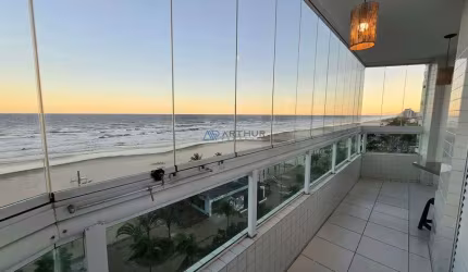 Apartamento à venda em Praia Grande Frente Mar, com 2 dormitórios, sendo 1 suíte
