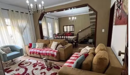 Casa com 3 quartos à venda no Jardim Fernandes, São Paulo , 220 m2 por R$ 580.000