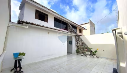 Casa próximo da Avenida Abel CAbral à venda: Aproveite!