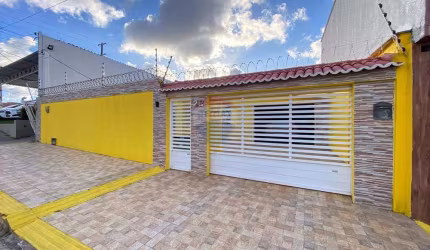 Casa á venda em Nova Parnamirim