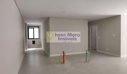 Apartamento à venda em Jurerê  -  Florianópolis - SC