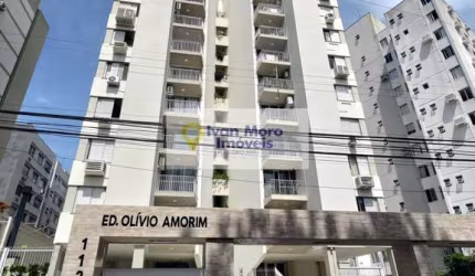 Apartamento à venda em Centro  -  Florianópolis - SC