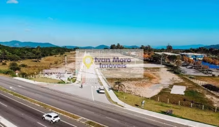Terreno à venda em Canasvieiras  -  Florianópolis - SC
