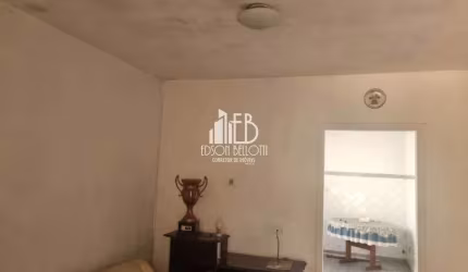 Casa térrea com edicula para Venda no bairro Baeta Neves, 2 dorm, 2 vagas, 10 x 21 metros.