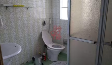 Terreno a venda  com sobrado e 2 casas no bairro Baeta Neves residencial/comercial
