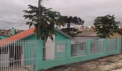 Casa com 4 dormitórios à venda, Uvaranas, PONTA GROSSA - PR