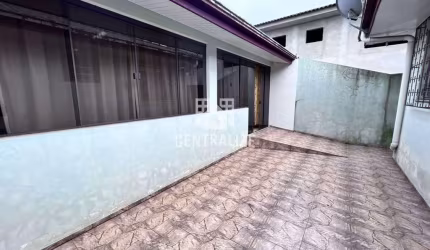 Edicula com 1 dormitório para locação, Colônia Dona Luiza, PONTA GROSSA - PR