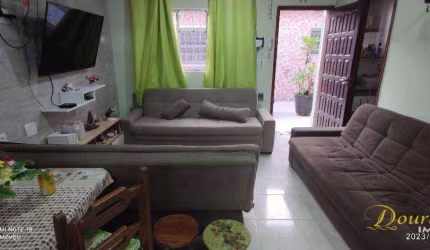 Casa com 1 dormitório à venda, 50 m² por R$ 218.000 - Jardim Real - Praia Grande/SP