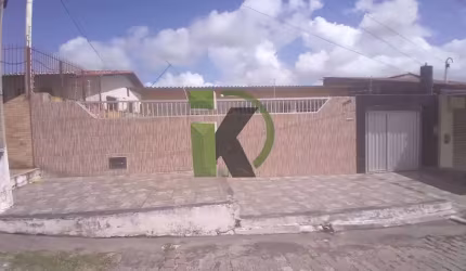 Casa Espetacular à Venda na Amintas Barros
