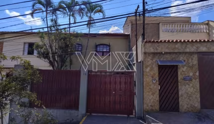 SOBRADO À VENDA NO BAIRRO DO CARANDIRU - SP.