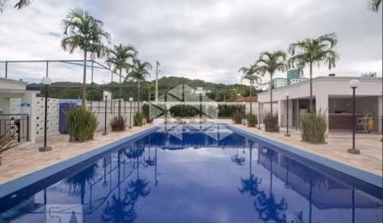APARTAMENTO A VENDA NO BAIRRO AREIAS EM SÃO JOSÉ POR R$ 240.000