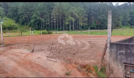TERRENNO COM 326M² EM SANTO AMARO DA IMPERATRIZ - SC Á VENDA POR R$ 190.800,00.