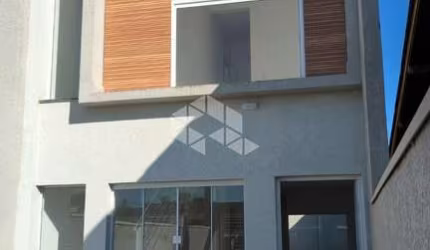 CASA SOBRADO COM 2 SUÍTES/ PORTO BELO,SC. VALOR A VISTA R$ 500.000.00