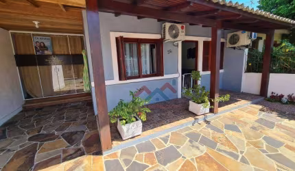 Casa com 2 dormitórios à venda, 80 m² por R$ 372.000,00 - São José - Canoas/RS