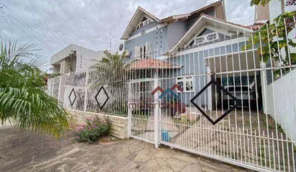Casa com 3 dormitórios à venda, 230 m² por R$ 980.000,00 - Moinhos de Vento - Canoas/RS