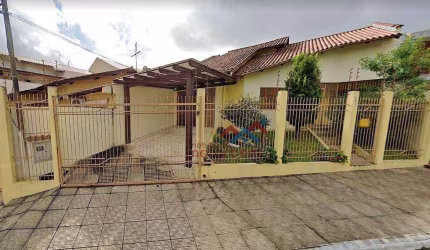 Casa com 3 dormitórios à venda, 160 m² por R$ 790.000,00 - Moinhos de Vento - Canoas/RS