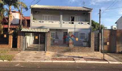 Casa com 3 dormitórios à venda, 201 m² por R$ 890.000,00 - Igara - Canoas/RS