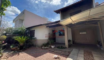 Casa com 2 dormitórios à venda, 120 m² por R$ 649.000,00 - Moinhos de Vento - Canoas/RS