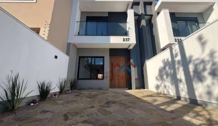 Casa com 3 dormitórios à venda, 140 m² por R$ 820.000 - Igara - Canoas/RS