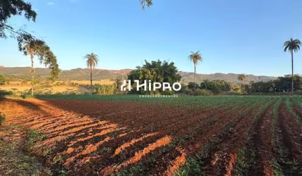 Chácaras de 900m² em Serra Azul- Região tranquila e de fácil acesso!