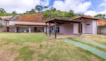 Granja a venda no Terras do Comendador