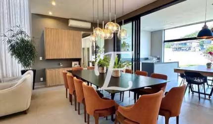 Casa com 4 dormitórios à venda, 322 m² por R$ 4.800.000,00 - Gênesis 2 - Santana de Parnaíba/SP