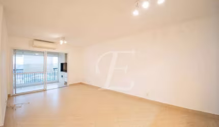 Apartamento á venda em Alphaville no condomínio clube Alpha Vita