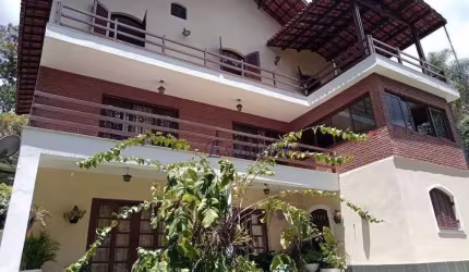 Casa com 4 dormitórios à venda, 400 m² por R$ 1.390.000,00 - Serra da Cantareira - Mairiporã/SP