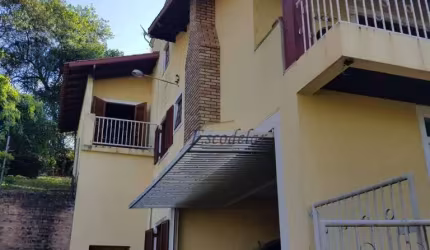 Casa com 4 dormitórios à venda, 365 m² por R$ 1.600.000,00 - Condomínio Alpes da Cantareira - Mairiporã/SP