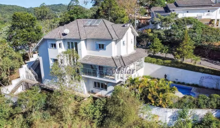 Casa com 4 dormitórios à venda, 550 m² por R$ 2.960.000,00 - Suíça da Cantareira - Mairiporã/SP
