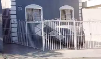 PRÉDIO RESIDENCIAL BAETA NEVES AO LADO DA IGREJA ALUGADOS